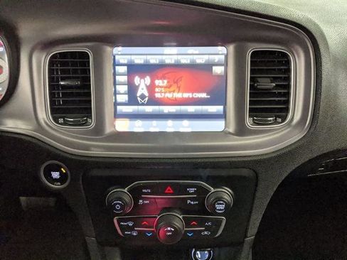 Used 2023 Dodge Charger SXT image 8