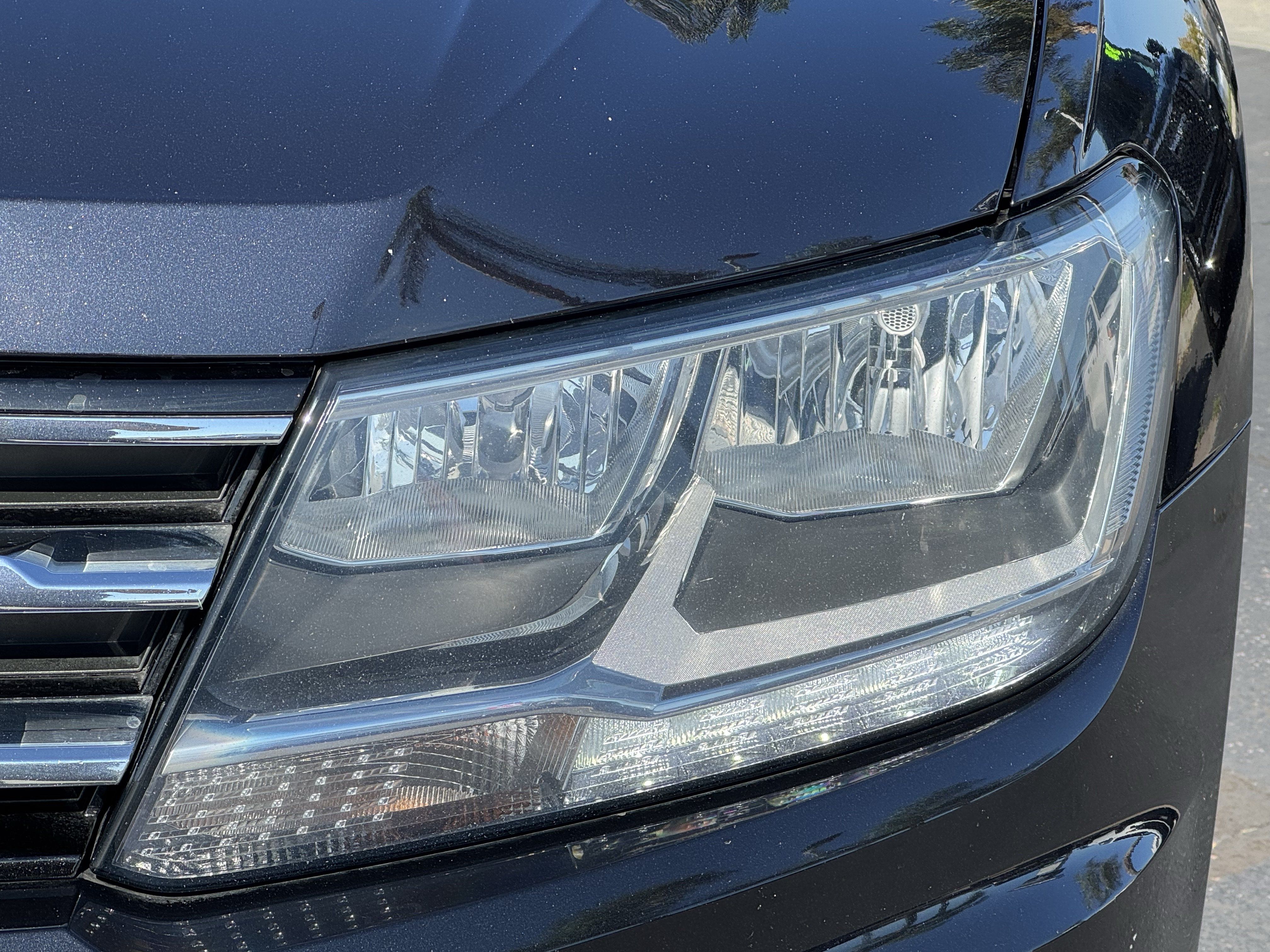 Used 2020 Volkswagen Tiguan SE w/ Panoramic Sunroof Package FWD image 5
