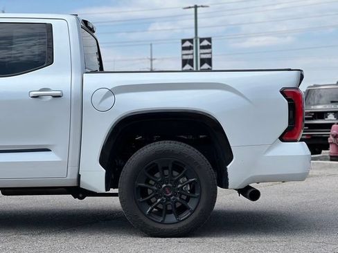 Used 2024 Toyota Tundra Platinum AWD/4WD image 5