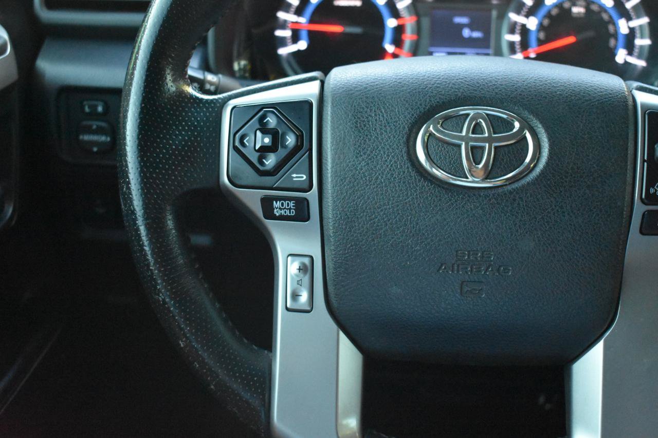 Used 2016 Toyota 4Runner SR5 Premium AWD/4WD image 27