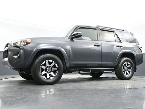 Used 2021 Toyota 4Runner TRD Off-Road Premium w/ Moonroof Package AWD/4WD image 47