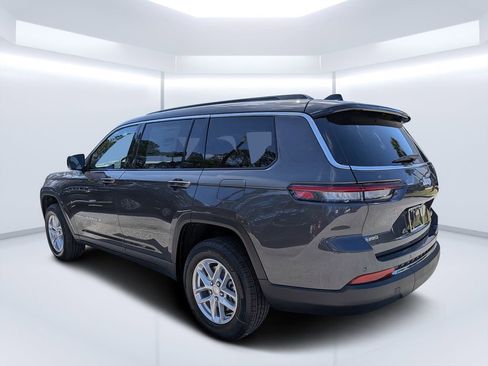New 2026 Jeep Grand Cherokee L Laredo w/ Trailer Tow Package RWD image 5