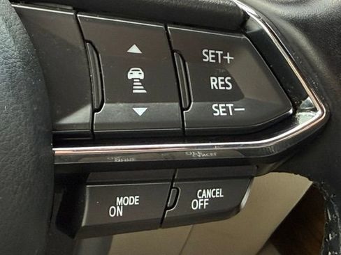 Used 2023 MAZDA CX-9 Signature AWD/4WD image 19