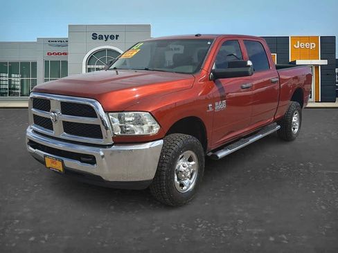 Used 2013 RAM 2500 Tradesman w/ Chrome Appearance Group AWD/4WD image 3