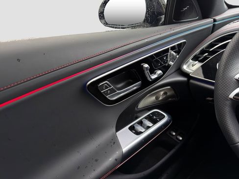 Used 2025 Mercedes-Benz E 53 AMG e 4MATIC Sedan image 26