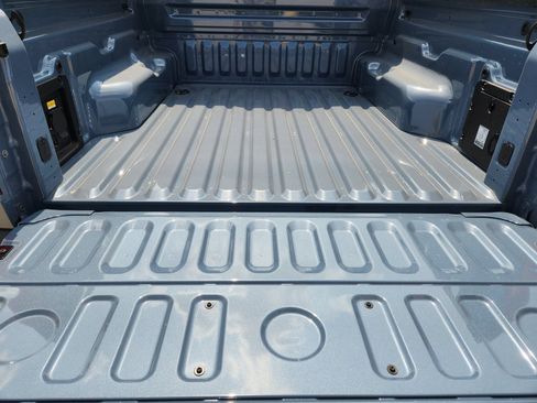 New 2026 Ford Maverick XLT w/ XLT Luxury Package FWD image 27