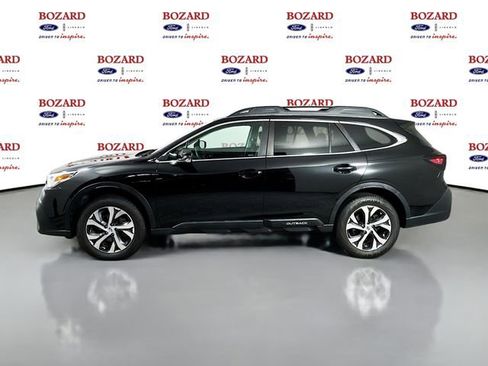 Used 2022 Subaru Outback Limited image 5