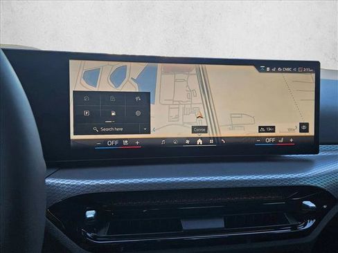 Used 2026 BMW 330i Sedan w/ M Sport Package image 14