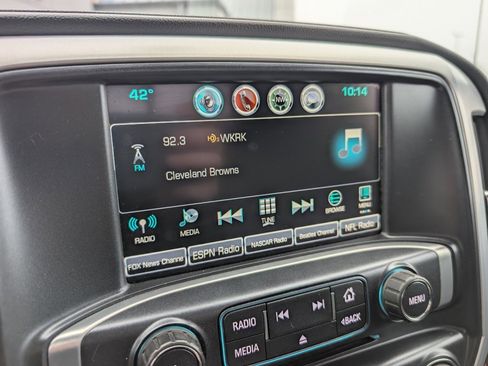 Used 2018 GMC Sierra 1500 SLE w/ SLE Value Package image 24