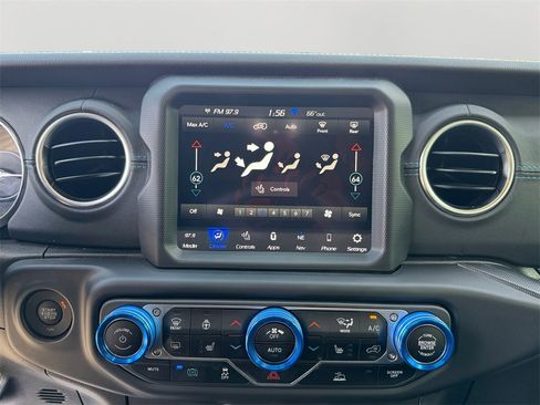 Used 2022 Jeep Wrangler Unlimited Rubicon 4xe w/ Steel Bumper Group image 22