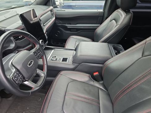 Used 2022 Ford Expedition Limited RWD image 28