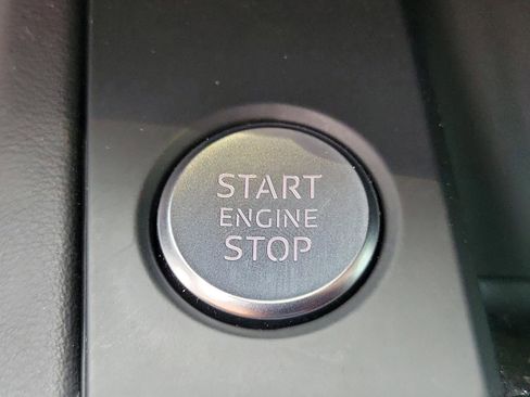 Used 2022 Audi A5 2.0T Prestige image 25