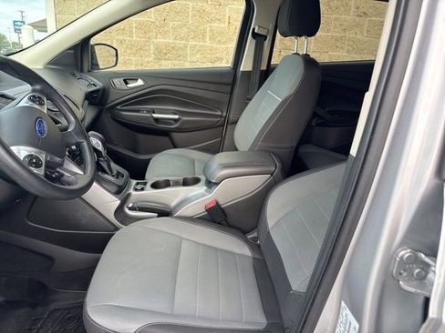 Used 2015 Ford Escape SE FWD image 14