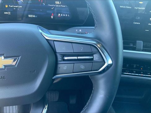 Used 2025 Chevrolet Equinox LT image 18