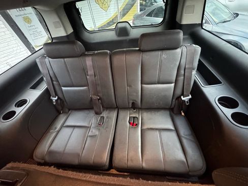 Used 2013 GMC Yukon XL SLT image 17