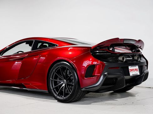 Used 2016 McLaren 675LT Coupe RWD image 29