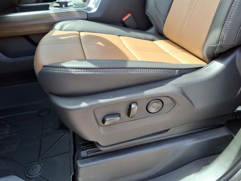 New 2026 Chevrolet Silverado 2500 High Country w/ High Country Premium Package AWD/4WD image 18