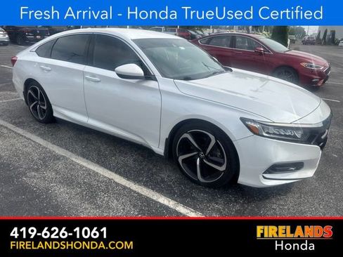 Used 2018 Honda Accord Sport image 9