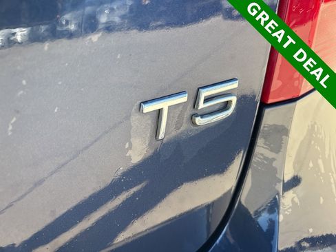 Used 2015 Volvo S60 T5 Premier image 9