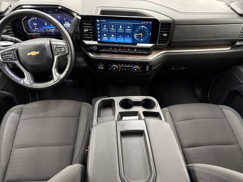 Used 2024 Chevrolet Silverado 1500 LT image 21