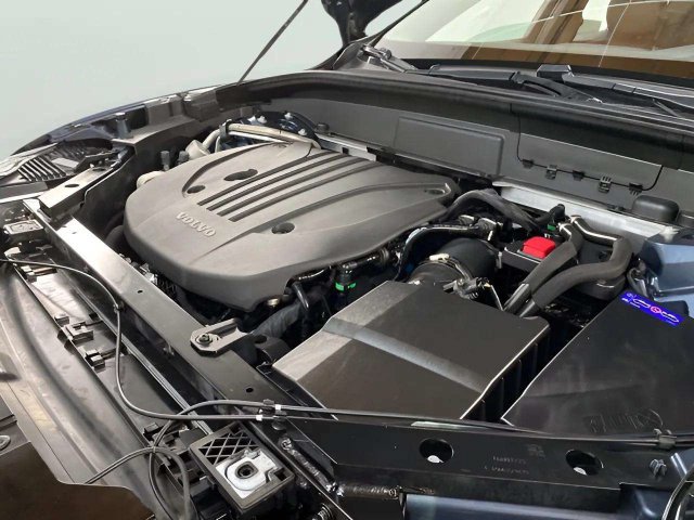 Used 2023 Volvo XC60 B5 Plus w/ Climate Package AWD/4WD image 85