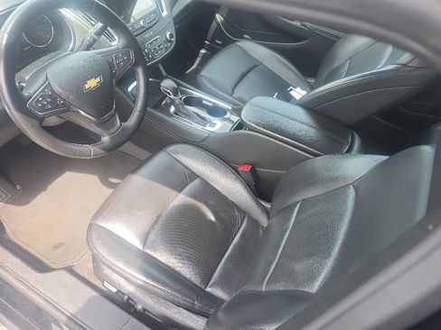Used 2024 Chevrolet Malibu LT FWD image 12