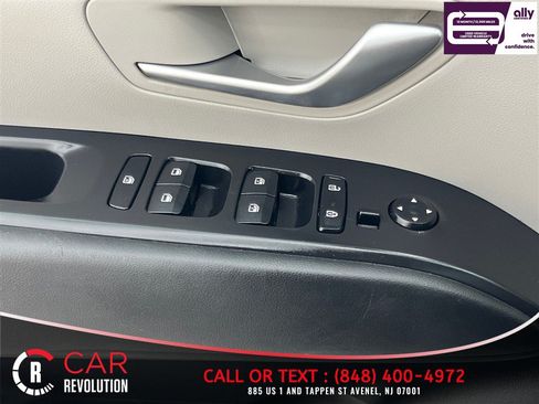 Used 2023 Hyundai Tucson SEL w/ Convenience Package AWD/4WD image 32