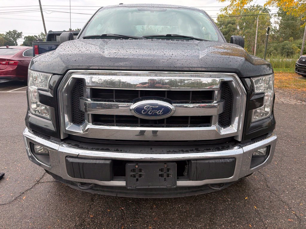 Used 2015 Ford F150 XLT AWD/4WD image 2