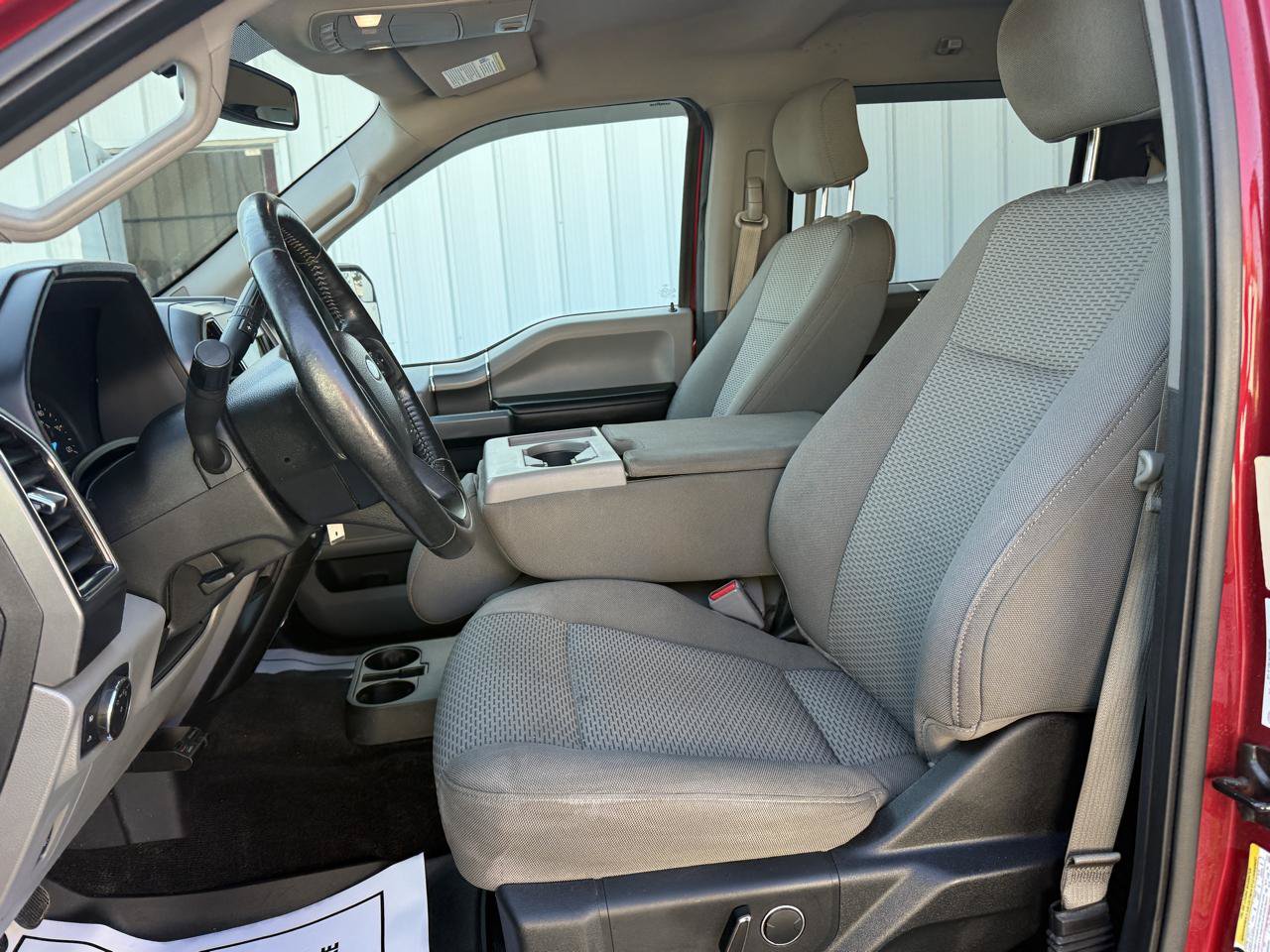 Used 2017 Ford F150 XLT w/ Equipment Group 302A Luxury AWD/4WD image 9