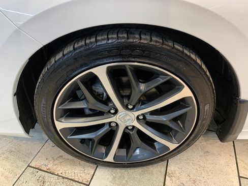 Used 2024 Honda Civic Touring image 11