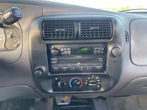 Used 2002 Ford Ranger XL RWD image 7
