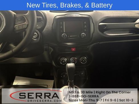 Used 2015 Jeep Renegade Sport w/ Power & Air Group image 9