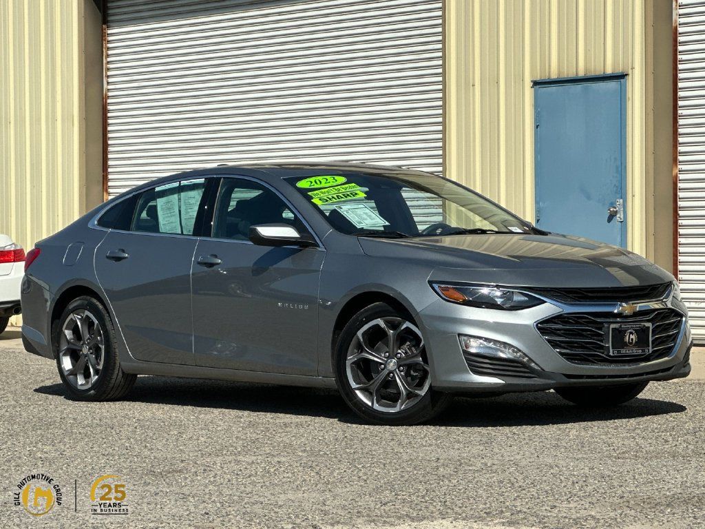 Used 2023 Chevrolet Malibu LT FWD image 1