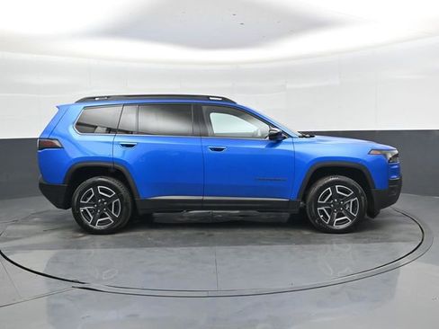 New 2026 Jeep Cherokee Limited AWD/4WD image 2