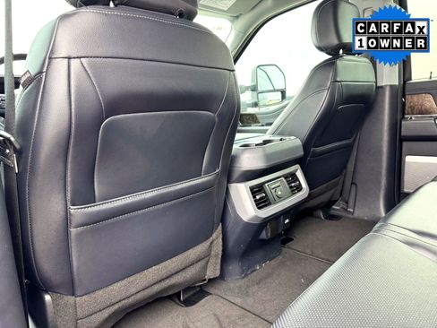 Used 2024 Ford F250 Lariat w/ Lariat Ultimate Package image 18