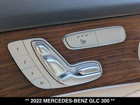 Used 2022 Mercedes-Benz GLC 300 4MATIC image 22