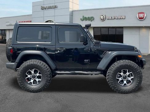 Used 2019 Jeep Wrangler Sport AWD/4WD image 8