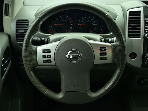 Used 2019 Nissan Frontier SV image 34