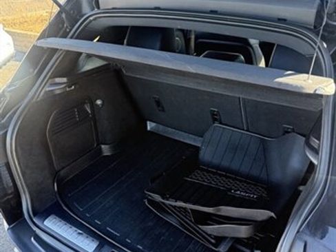 Used 2015 Land Rover Range Rover Evoque Pure image 19