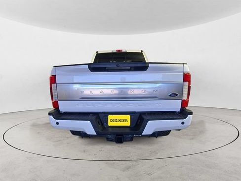 Used 2019 Ford F250 Platinum w/ Platinum Ultimate Package AWD/4WD image 4
