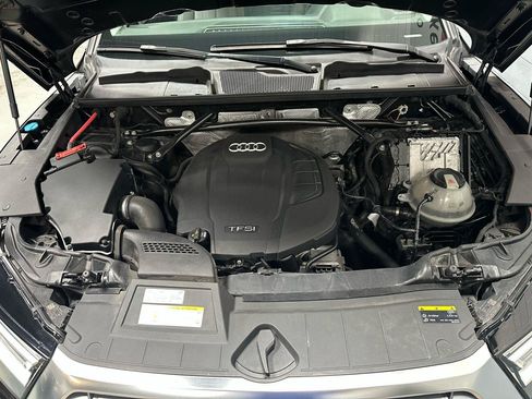 Used 2018 Audi Q5 2.0T Premium AWD/4WD image 24