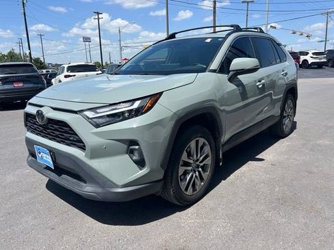 Used 2023 Toyota RAV4 XLE Premium FWD image 3