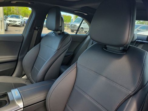 Certified 2022 Mercedes-Benz C 300 4MATIC Sedan image 23