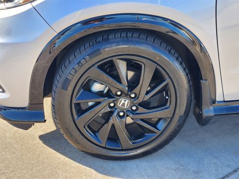 Certified 2022 Honda HR-V Sport image 11
