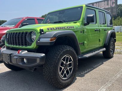 Used 2025 Jeep Wrangler Unlimited Rubicon w/ Convenience Group