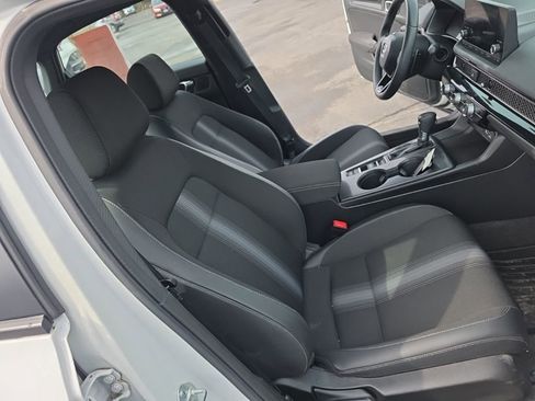 Used 2023 Honda Civic Sport image 24
