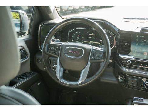 Used 2024 GMC Sierra 1500 SLT w/ SLT Premium Plus Package AWD/4WD image 21