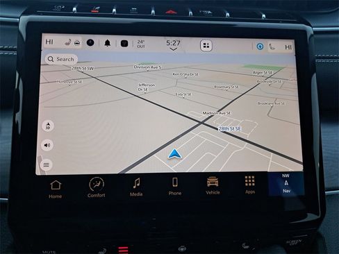 Certified 2024 Jeep Grand Cherokee Limited w/ Black Appearance Package image 23