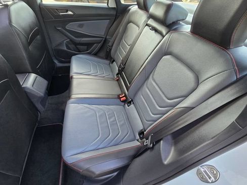 Used 2025 Volkswagen Jetta GLI Autobahn FWD image 25