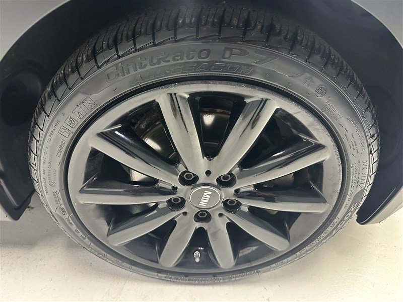 Used 2018 MINI Cooper S w/ Premium Package FWD image 14